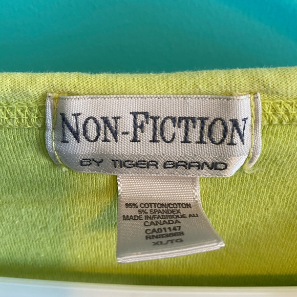 Soft knit shirt with wide sleeves - Picture 2 of 2